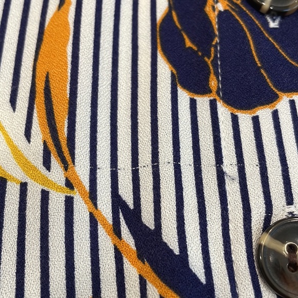 Forever 21 Deep V Dress - Picture 6 of 8